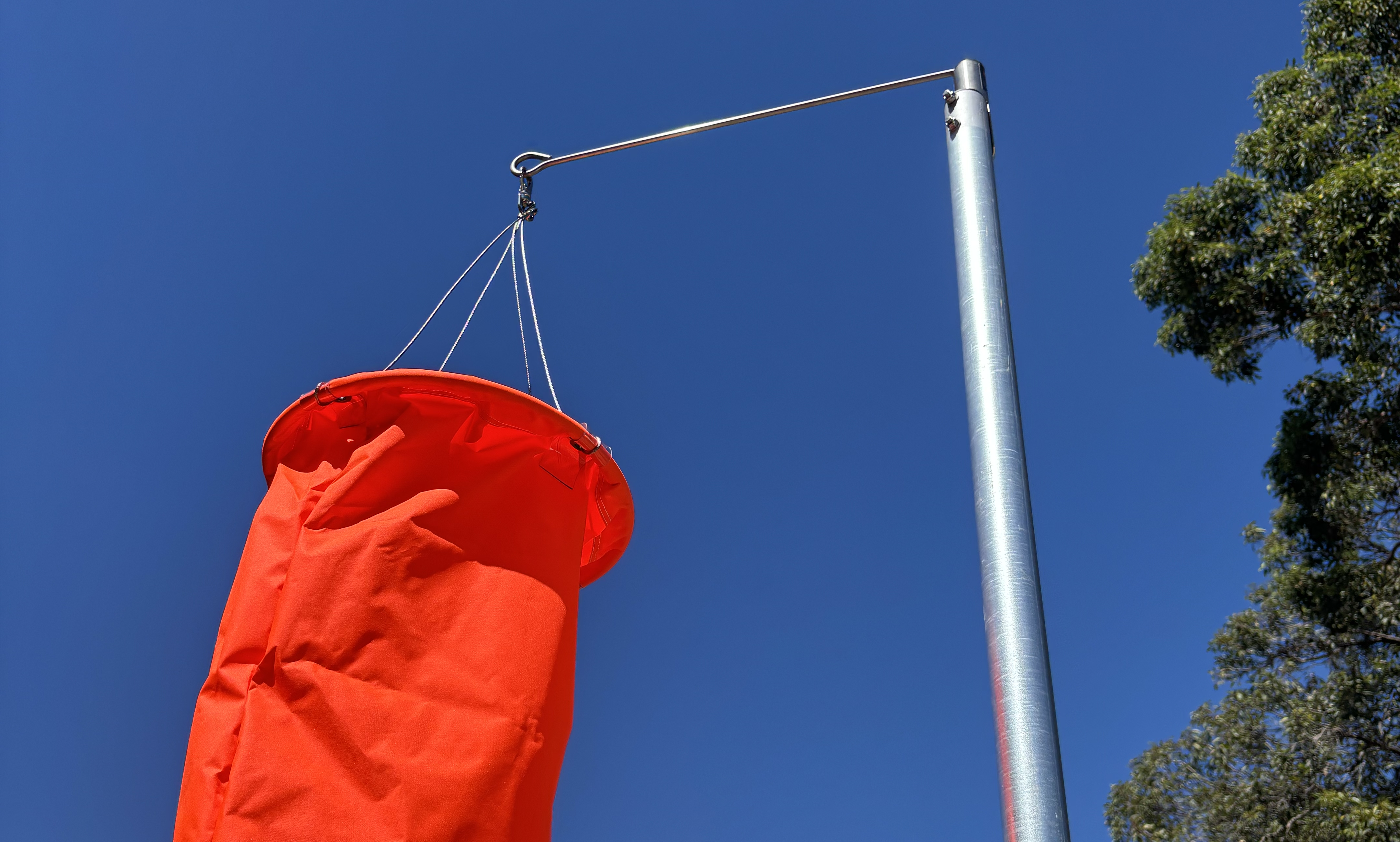 Windsock with bridle harness and Stainless Steel lobster claw clips